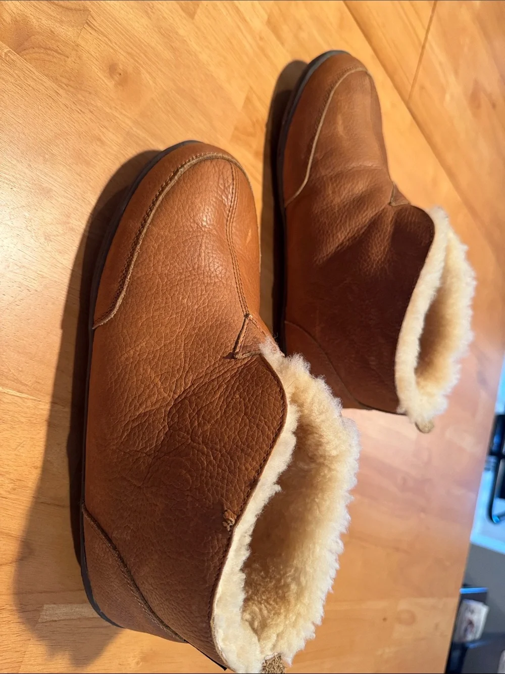 Cabela's Men's Brown Leather Shearling-Lined Slip-On Boots